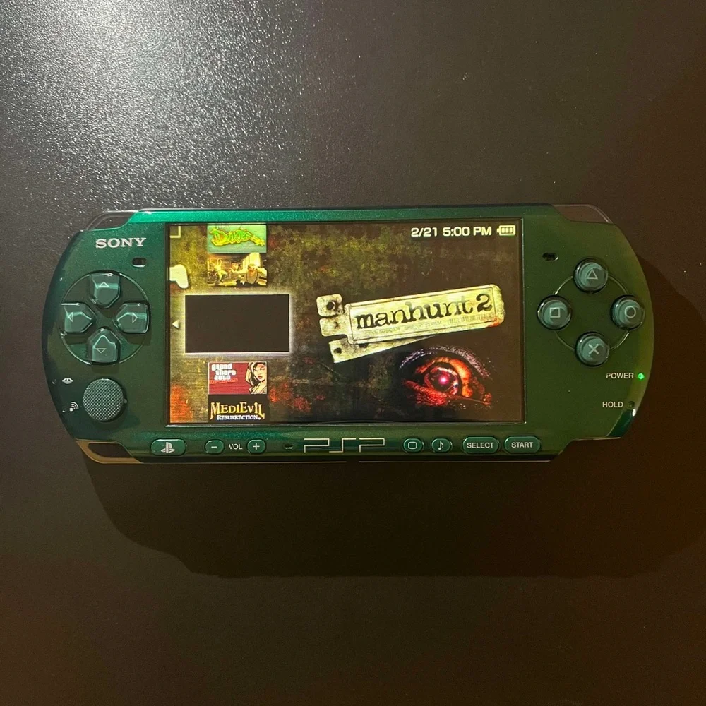 Sony Psp - Picture 9 of 10